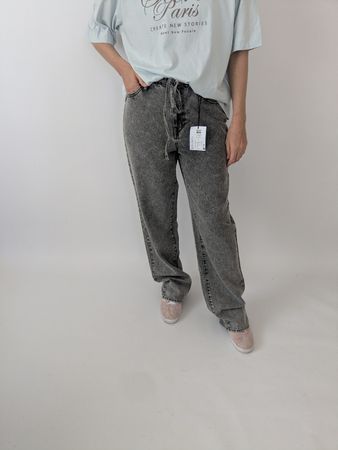 Pieces Jeans grau mit Bindeband Grösse M neu mit Etikett