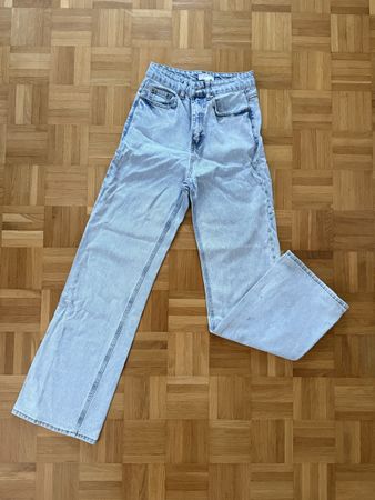 Hellblaue baggy H&M Jeans