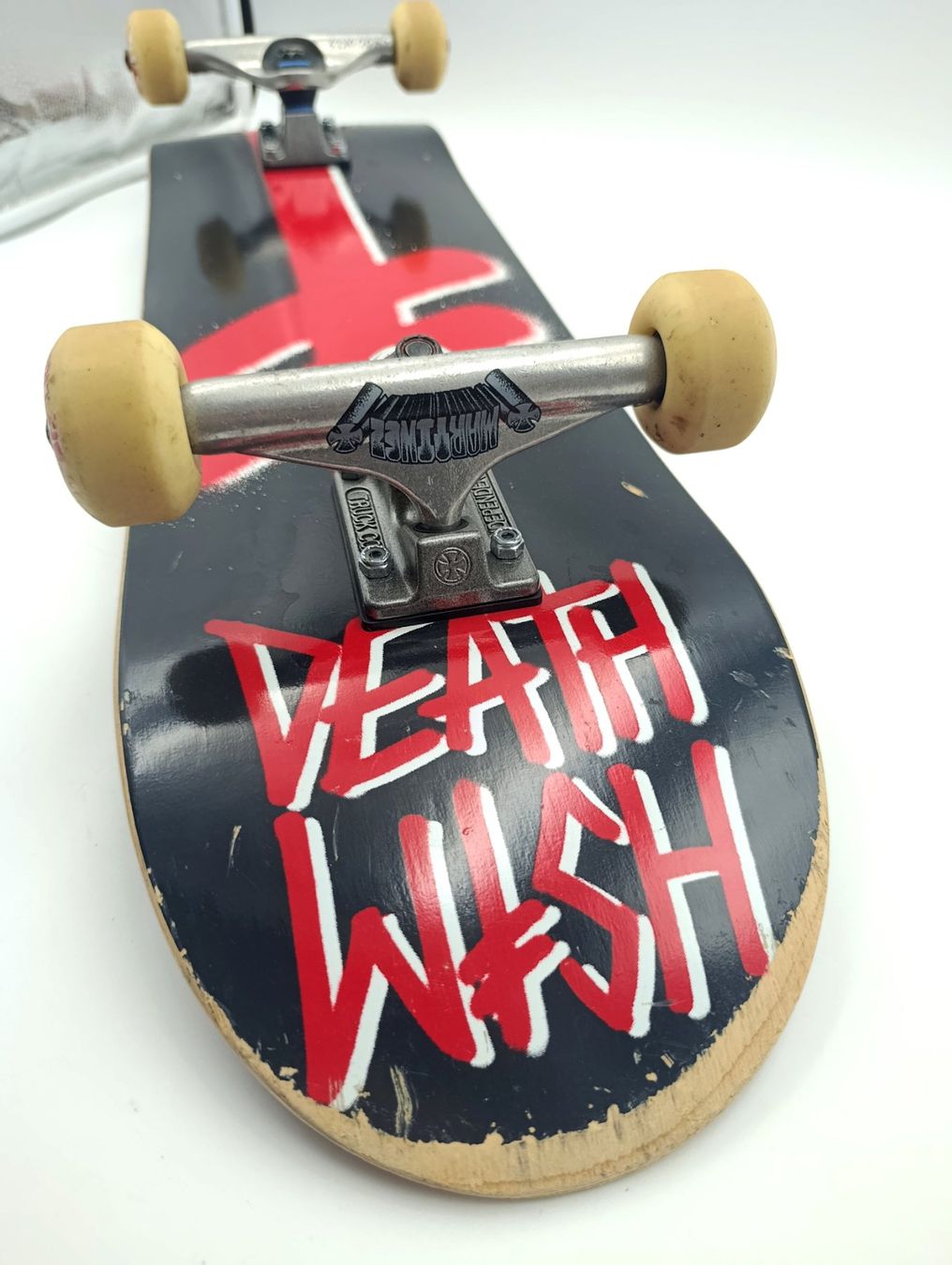 Powell-Peralta Skateboards: Skateboard Powell Peralta Death Wish, Element Martinez – Gebraucht aus Wil SG von Donaldus 2
