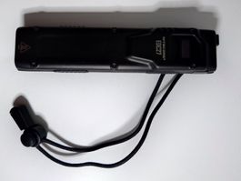 Nitecore EDC27 Taschenlampe mit 3000 Lumen