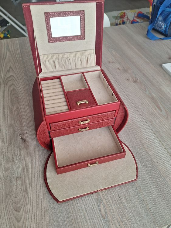Trésor Jewellery Box in Rouge Soir main image 1