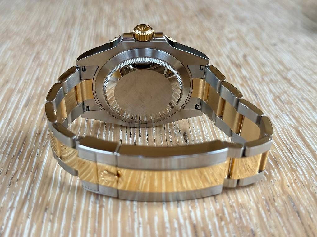 Rolex Orologi: Rolex Submariner Date – Usato da Zürich venduto da UrsSchwiizer 3