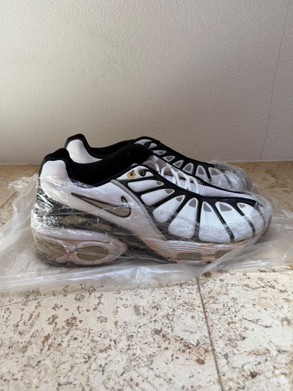 Nike Scarpe da uomo: Nike Air Max "Freakish" – Difettoso da Worb venduto da le_castor 3