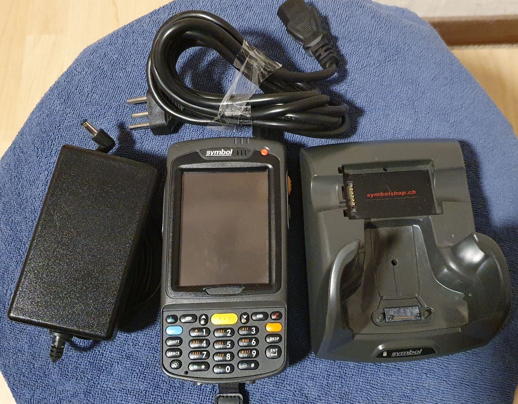Motorola Telefoni cellulari / Smartphones: Symbol MC7094 2D Barcode Scanner – Usato da Sonvilier venduto da Takou 9