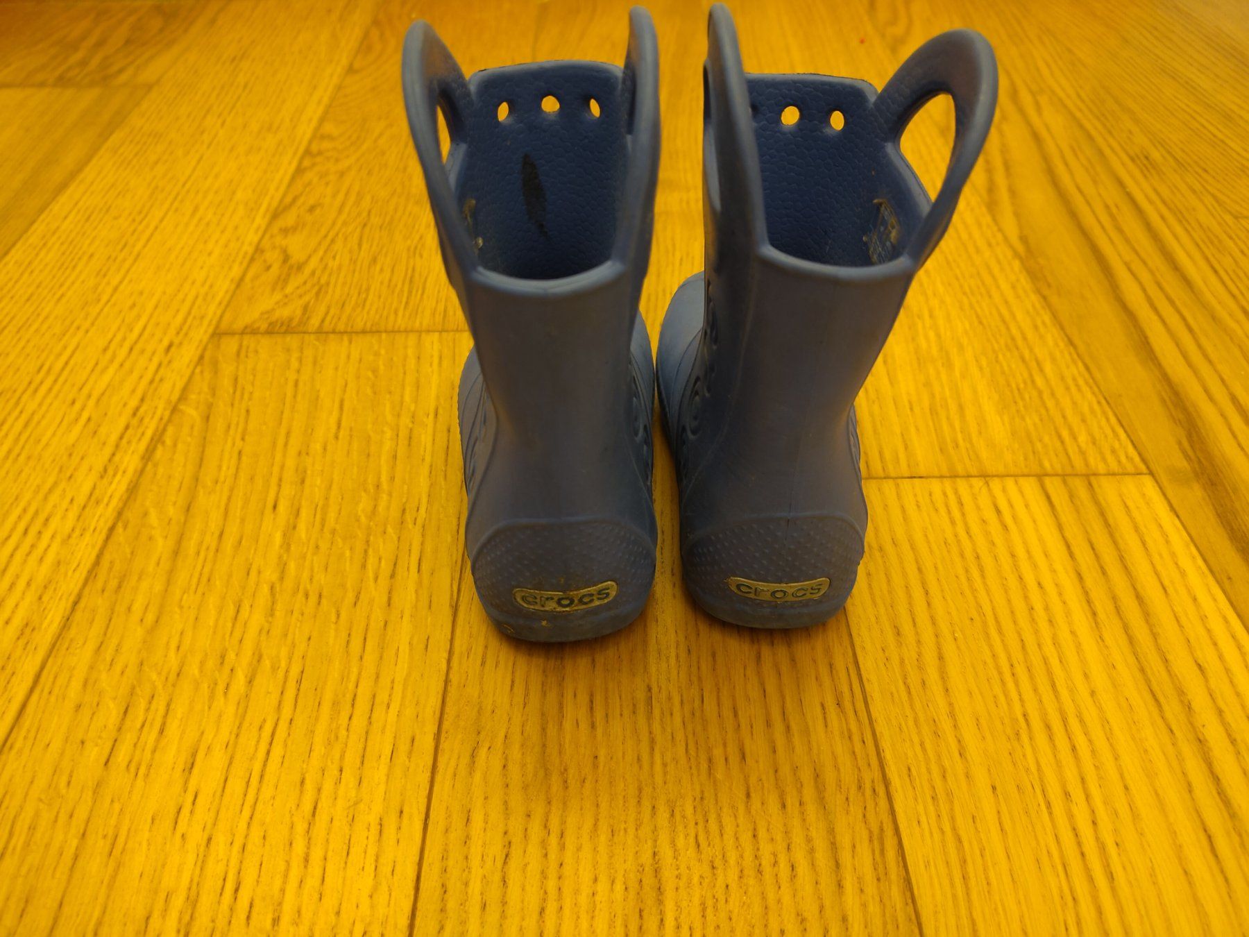 Crocs Chaussures hommes: Crocs Gummistiefel Gr. 25/26 – D'occasion à Bern par Cassiopeia-72 2