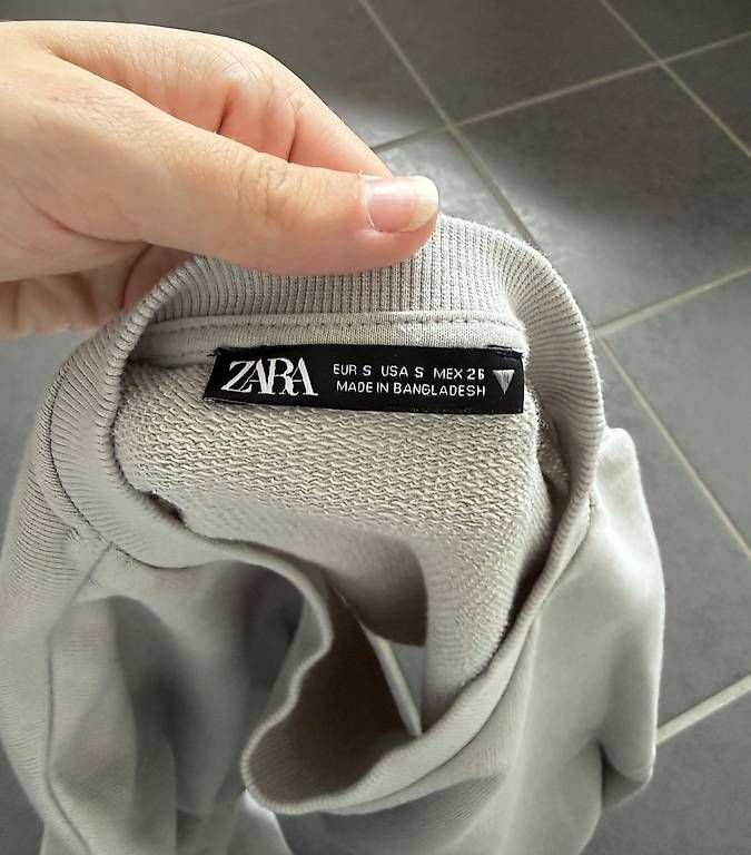 Maglioni & Felpe: ZARA CROP SWEATSHIRT – Usato da Affeltrangen venduto da janaleiin 3