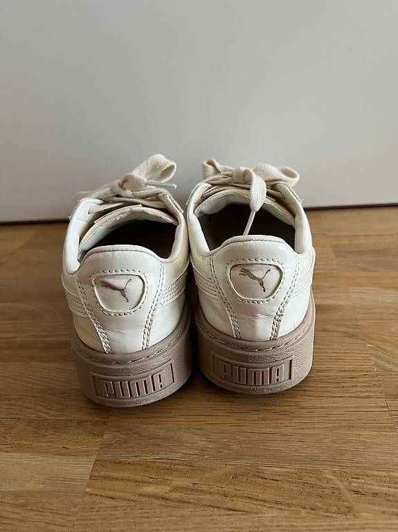 Damenschuhe: Puma Sneaker Weiss/beige Grösse: 37.5 – Gebraucht aus St. Gallen von josip06 3