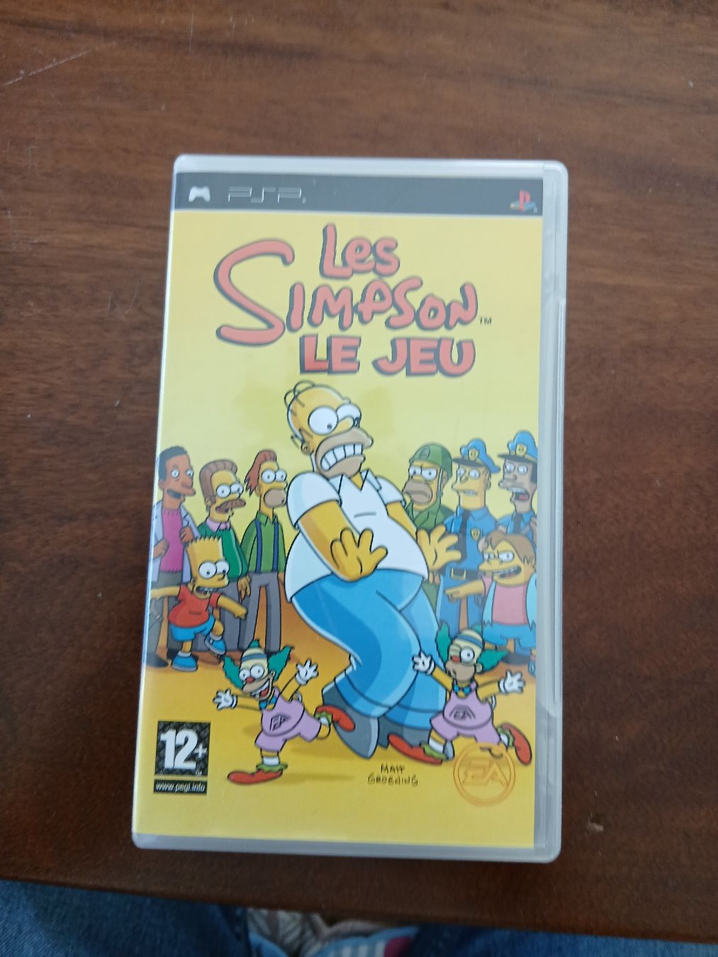 Giochi: jeux psp les simpson – Usato da Romont FR venduto da 777.gameur.game.boy