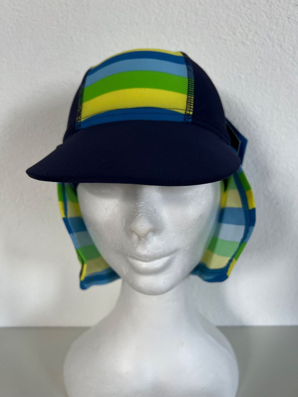 Migros Altro abbigliamento per bambino: UV 50+ Sonnenhut Gr.98-122 – Nuovo e nell'imballaggio originale da Lengnau BE venduto da Rubin27