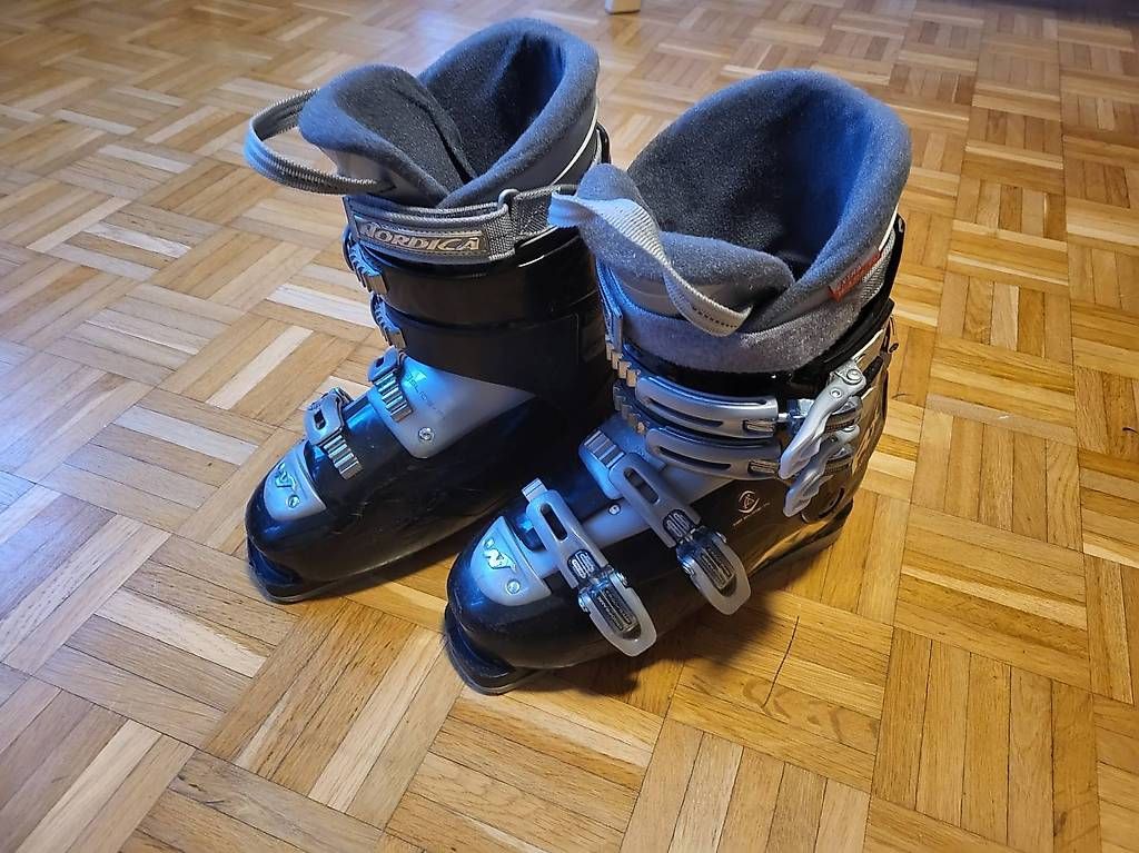 Nordica Scarpe da uomo: Skischuhe Nordica – Usato da Meilen venduto da ug1_6t6c 2