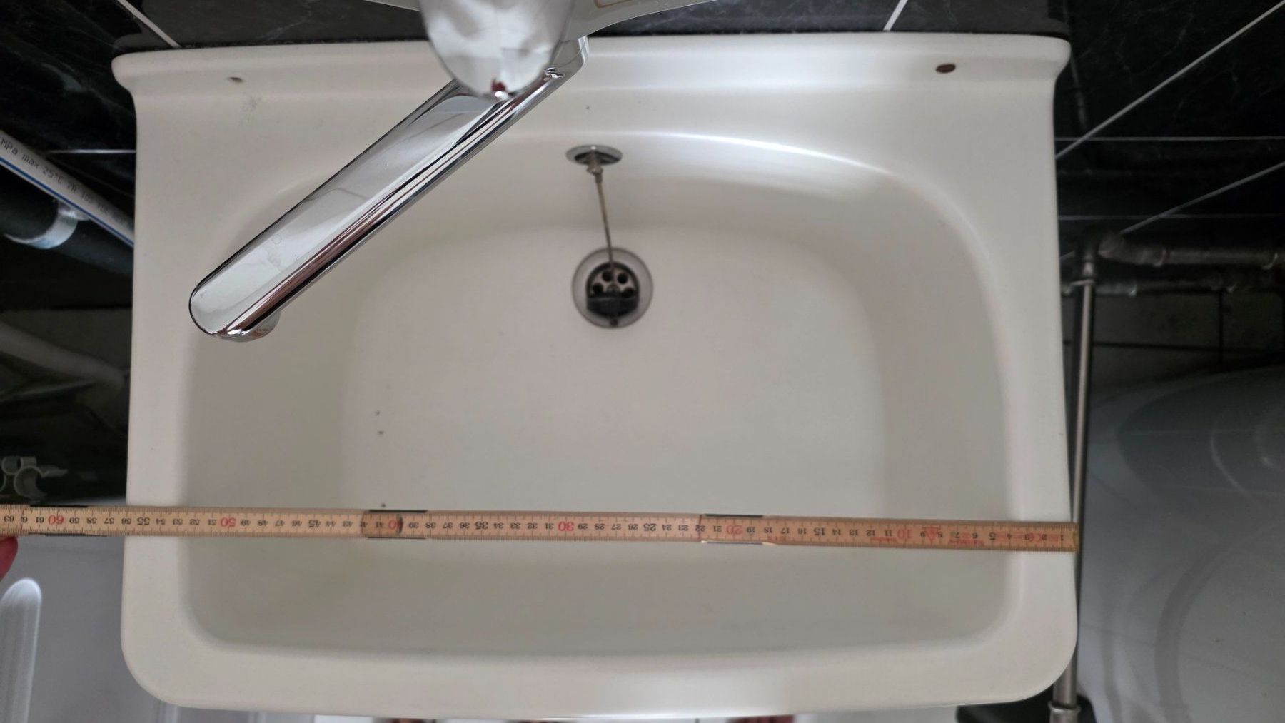 Lavabi & lavandini: Waschbecken aus Plastik weiss – Usato da Duggingen venduto da Schwinger66 1