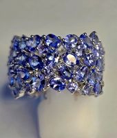 Fingerring eternity mit blauen Safiren