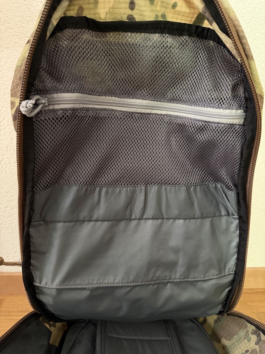 Camelbak Zaini: Camelbak SPARTA 30L backpack multicam + 3L hydration bladder – Nuovo (secondo la descrizione) da La Tour-de-Peilz venduto da bma_s97h 4