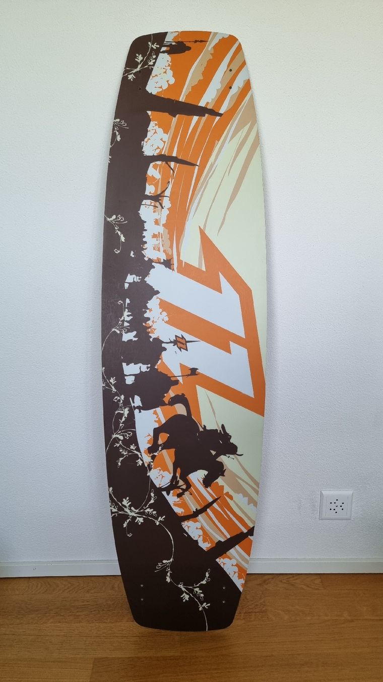 North Kite: North Kiteboarding Defender 142cm – D'occasion à Kappel SO par Loerulach 1