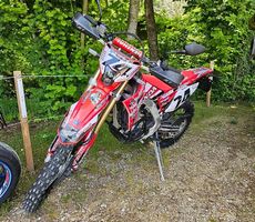Wunderschöne  HONDA CRF 450L knapp 900 km !