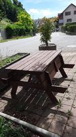     Tisch-Bank-Kombination