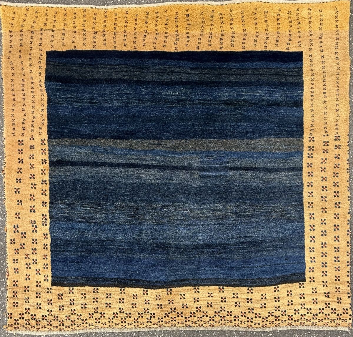 Gabbeh Tappeti: Wunderschöner Perserteppich 193x180 cm  – Usato da Sempach venduto da Star7