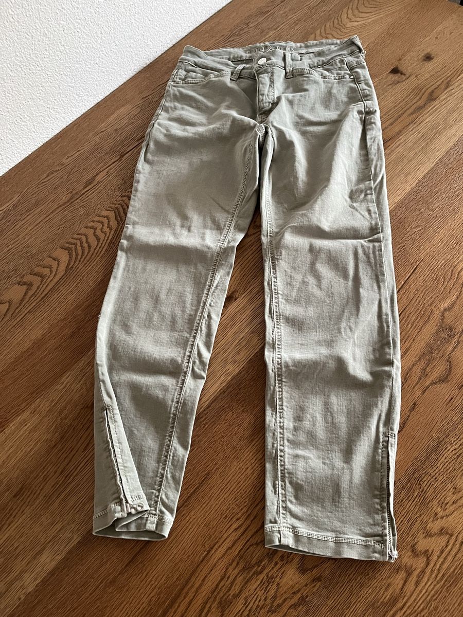 Jeans: Jeans  – Neuf (Voir description) à Schliern b. Köniz par medion3098 3