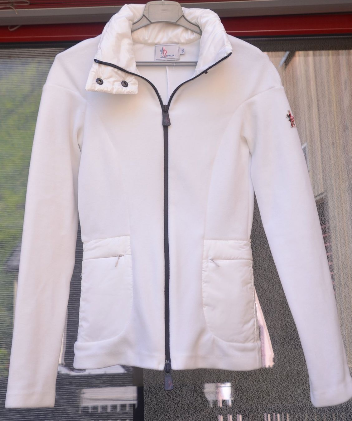 Moncler Giacche: Moncler Sweat-shirt zippé .XS – Usato da Collonges venduto da Auganien