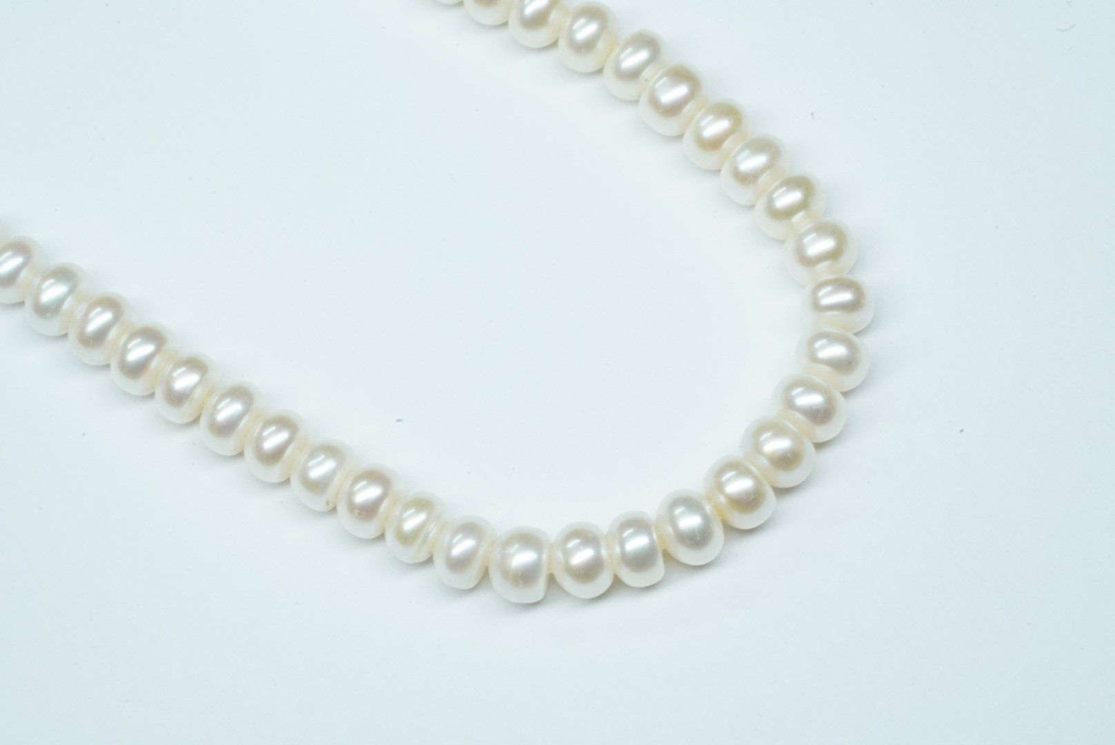 Catenine: Perlenkette mit 18k Gelbgoldverschluss – Usato da Bülach venduto da Re-Jewelled 4