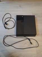 PlayStation 4 +  2 manettes + Casque JBL + 6 jeux