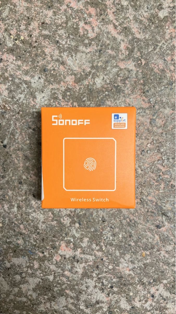 Sonoff Interruttori: Sonoff Wireless Switch mit Fingerabdruck neu – Nuovo e nell'imballaggio originale da Zürich venduto da mauerhoferi