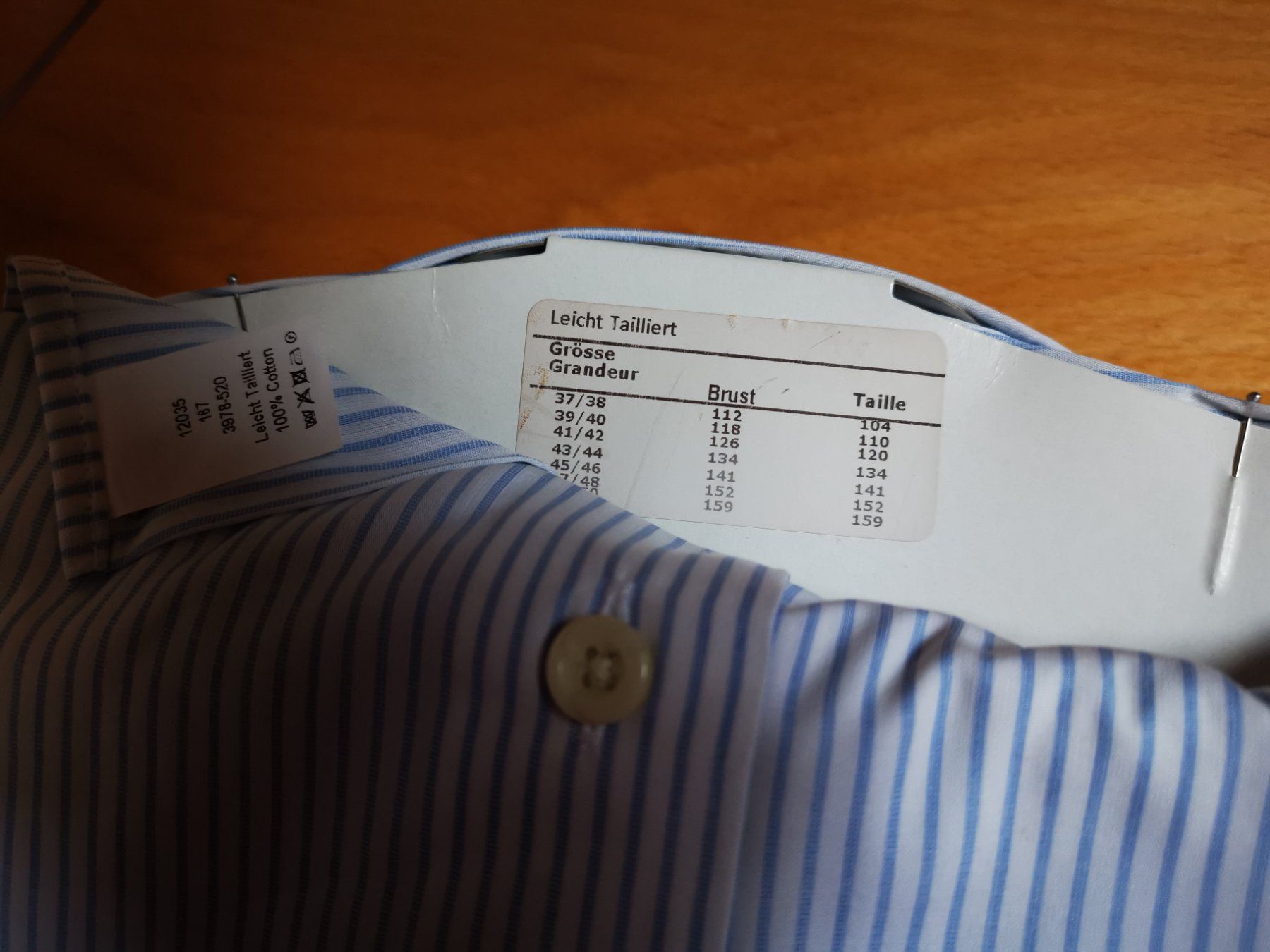 Camicie: Herrenhemd Langarm, hellblau-weiss gestreift K3 – Nuovo e nell'imballaggio originale da Seuzach venduto da NaehdesignMirjam 4
