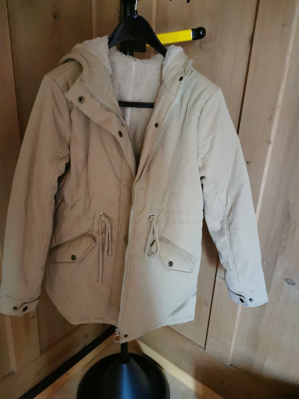 Giacche: Winter Jacke Damen  – Nuovo (secondo la descrizione) da Seedorf BE venduto da Annalisa13