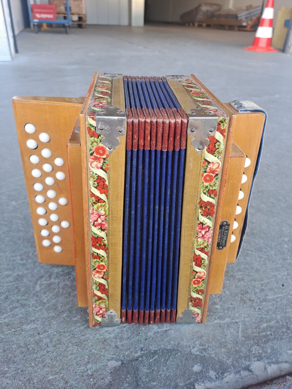 Instruments de musique: Eichhorn orgeli – D'occasion à Villeneuve par BibiVintage 1