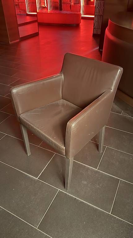 Poltrone: Lounge Sessel / Poltrone Lounge Profi 84x – Usato da Bellinzona venduto da DankoCimbri
