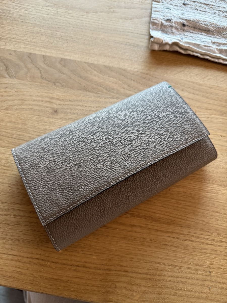 Rolex Valigie & Borse: Rolex leather watch roll x3 – Usato da Giubiasco venduto da Darkemperor