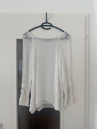 Bluse Weiss Grösse M mit Perlenstickerei guter Zustand