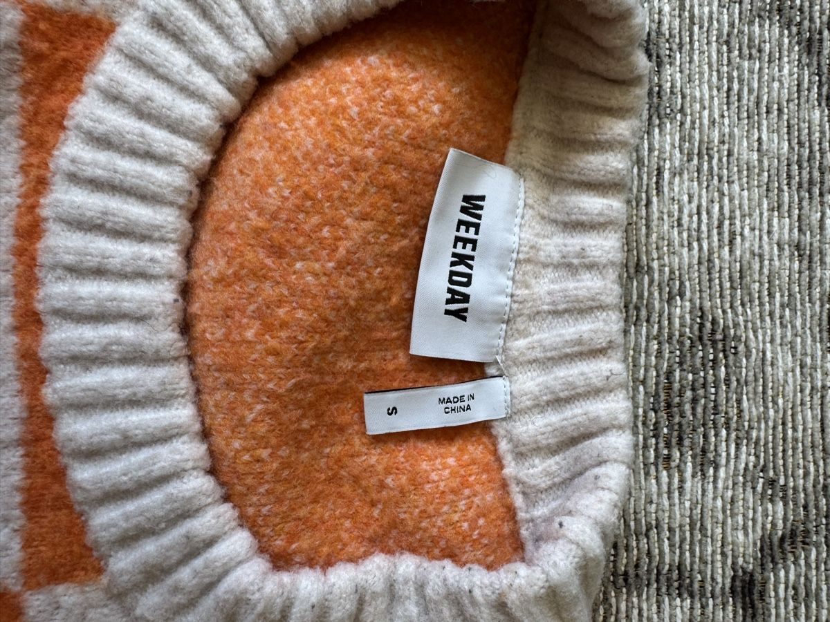 Maglioni & Felpe: Wunderschöner Weekday Strickpullover Gr. S im Schachbrettmus – Usato da Zürich venduto da ene_wct9 1