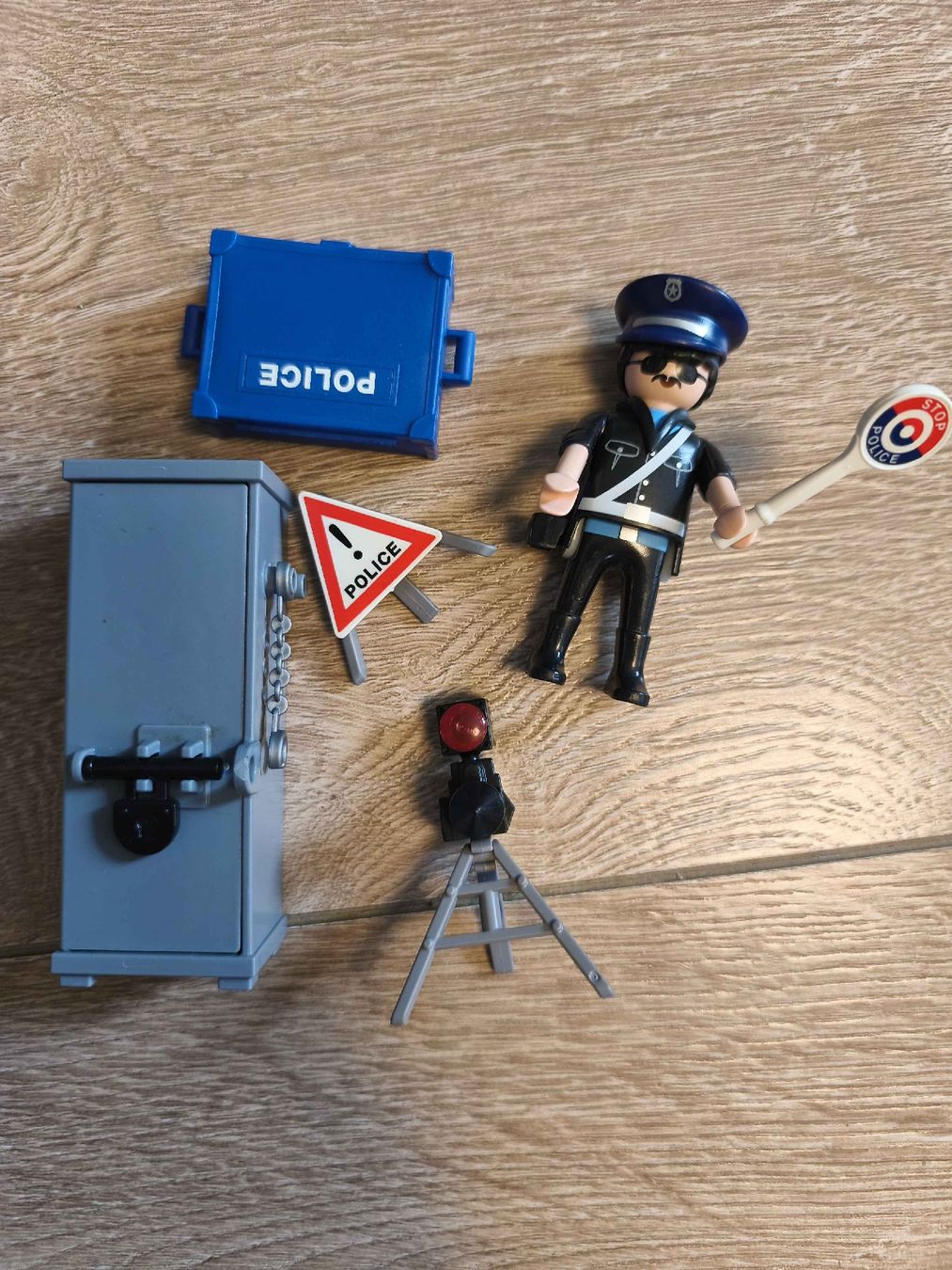 Playmobil Giocattoli: playmobil police  – Usato da Orbe venduto da don_ym8h