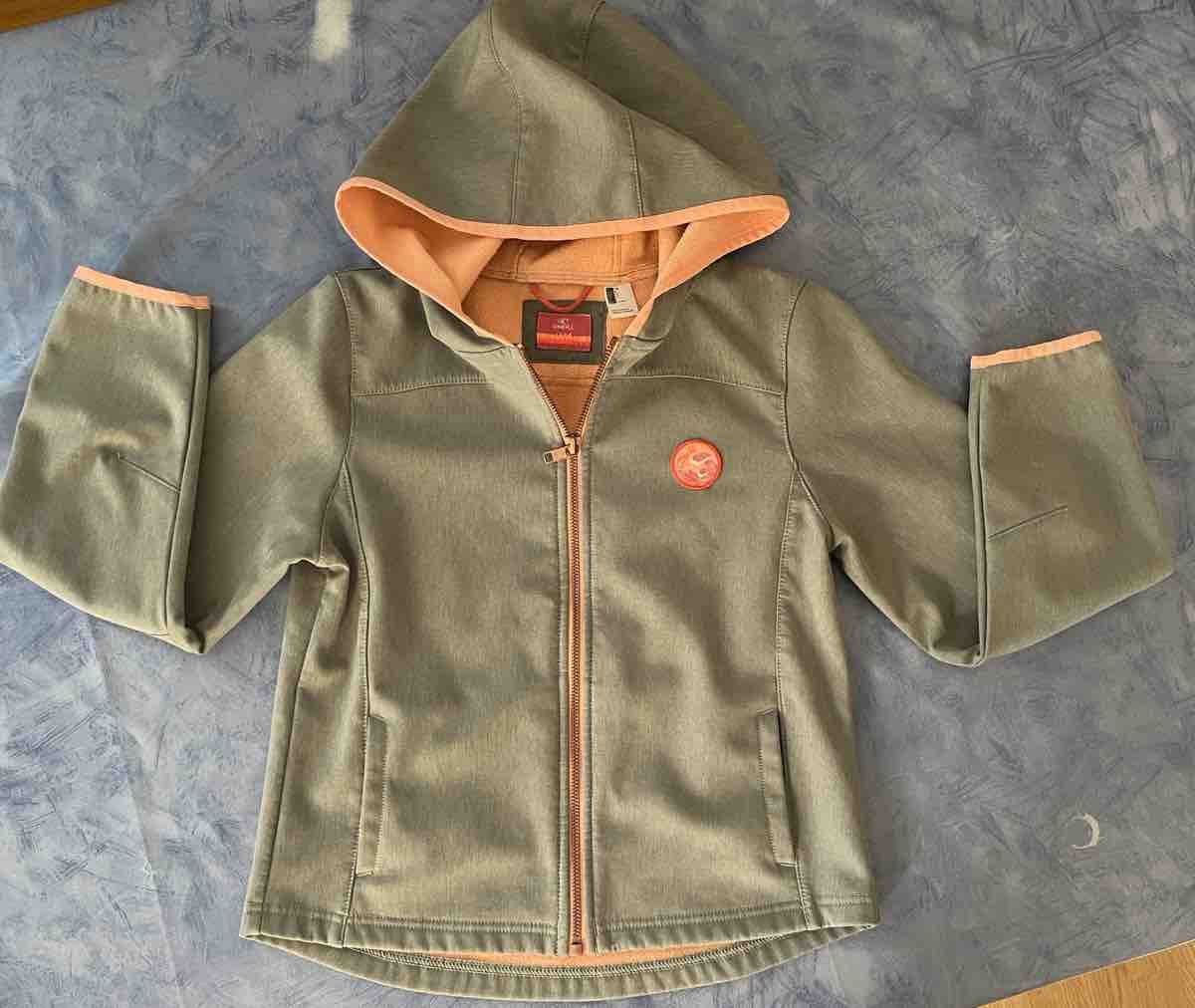O'Neill Jacken & Mäntel: O'Neill Softshelljacke Gr. 140 – Gebraucht aus Steffisburg von Afrika82