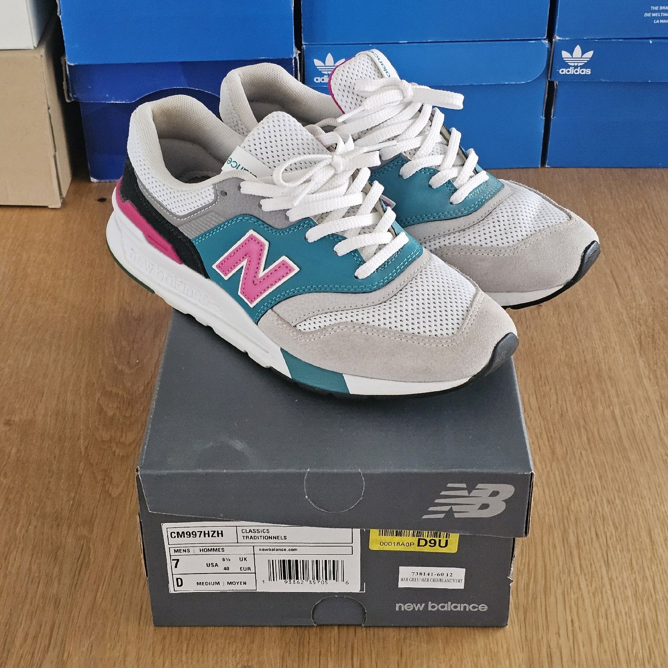 New Balance Scarpe da uomo: New Balance 997h taille 40 – Usato da rolle venduto da Noma-collectible