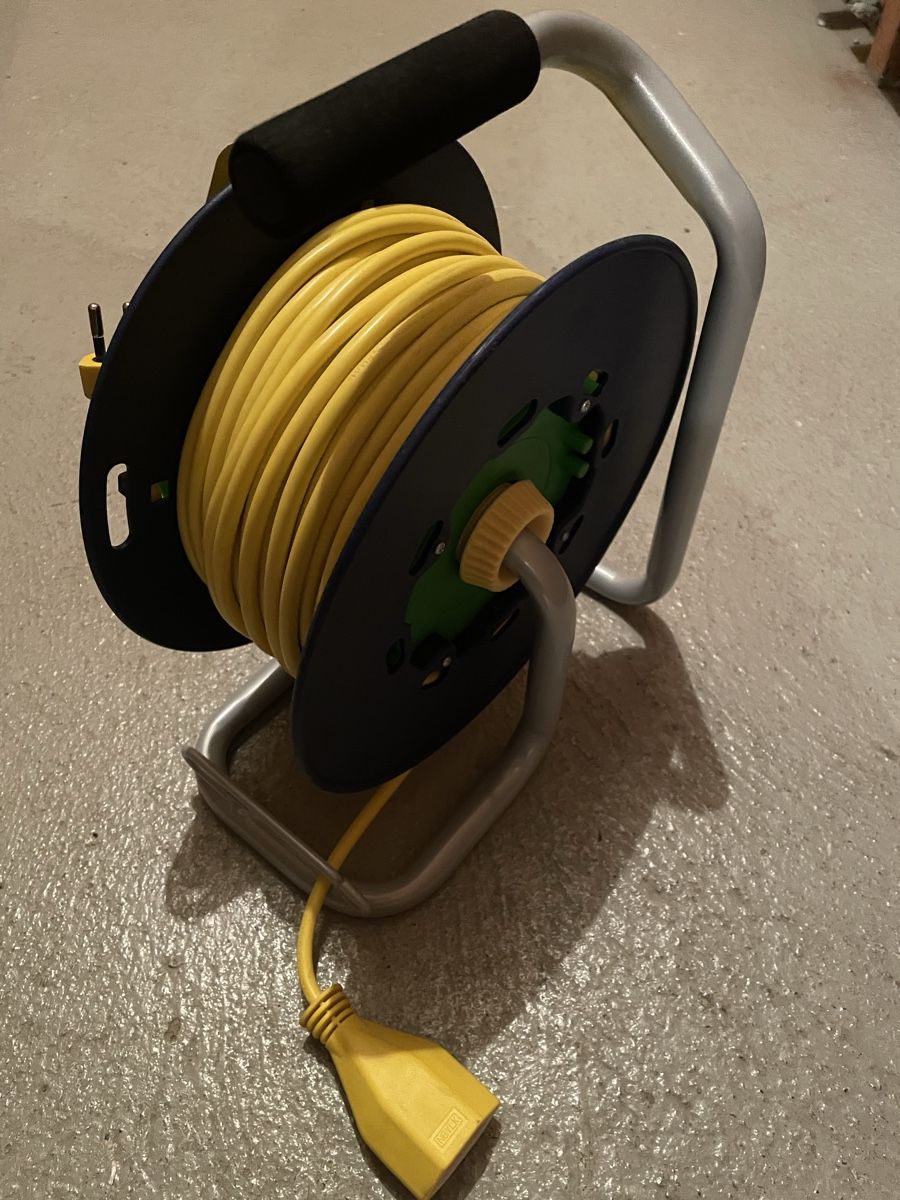 Cavi: STEFFEN Kunststoff Gerätekabelrolle LOOP 1+1xT13 25m – Nuovo e nell'imballaggio originale da St. Gallen venduto da besi97 3