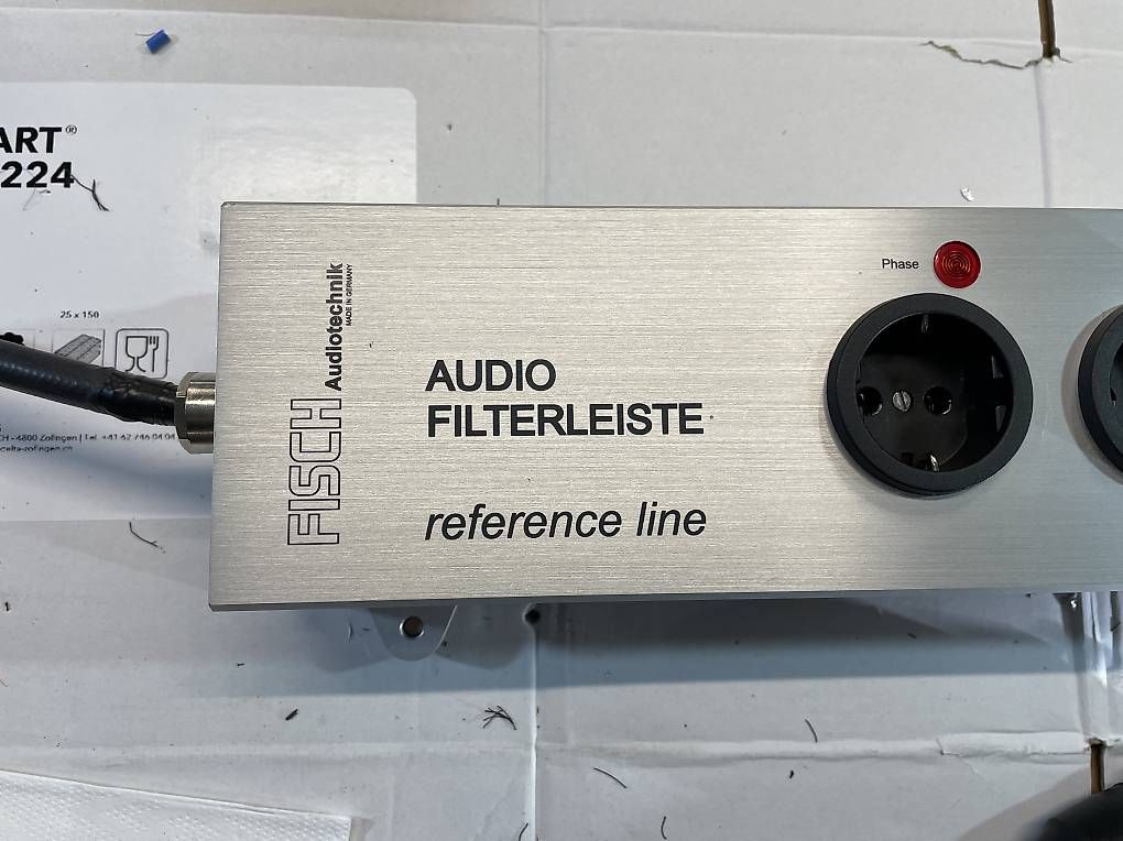 Alimentazione elettrica: Fisch Audio Netzleiste HiFi-Audio – Usato da Zürich venduto da cutyswiss