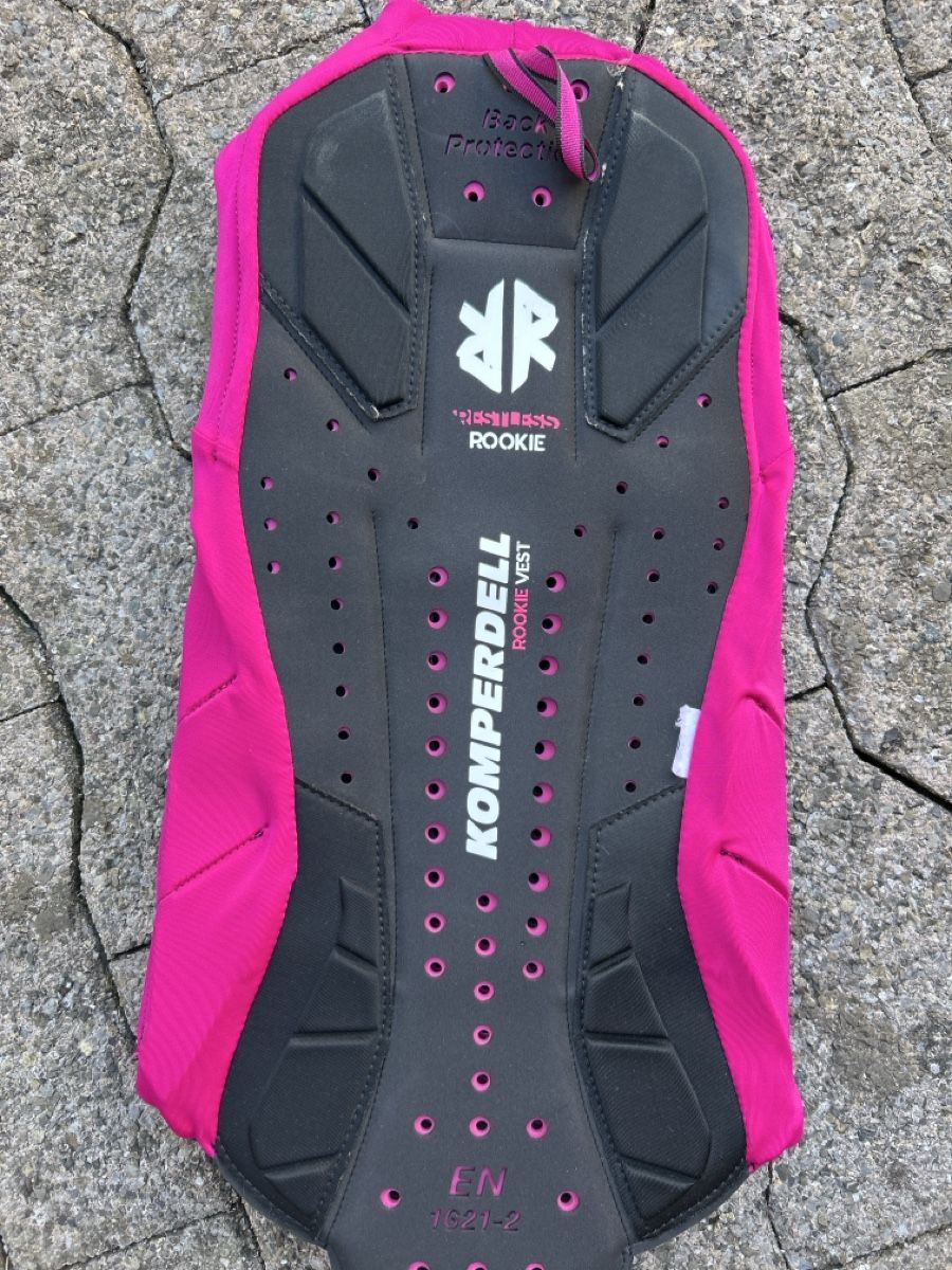 Komperdell Schutz & Schoner: Kompordell Rückenpanzer – Gebraucht aus Buttikon SZ von OutletShop01