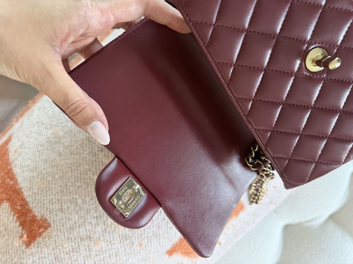 Chanel Borse da donna: Chanel bag wine red – Nuovo (secondo la descrizione) da Kilchberg ZH venduto da roj_rw8l 4