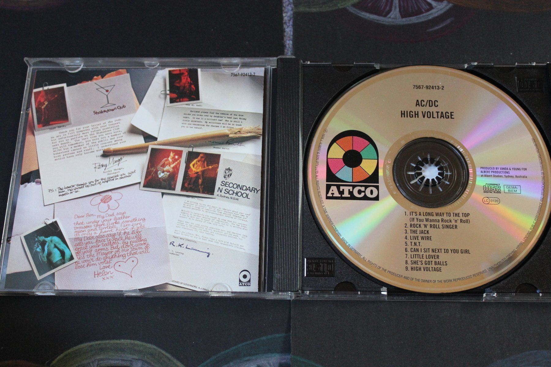 CD: AC/DC - HIGH VOLTAGE CD (Jewel-Case Version) – Usato da Tübach venduto da JamesStone 3