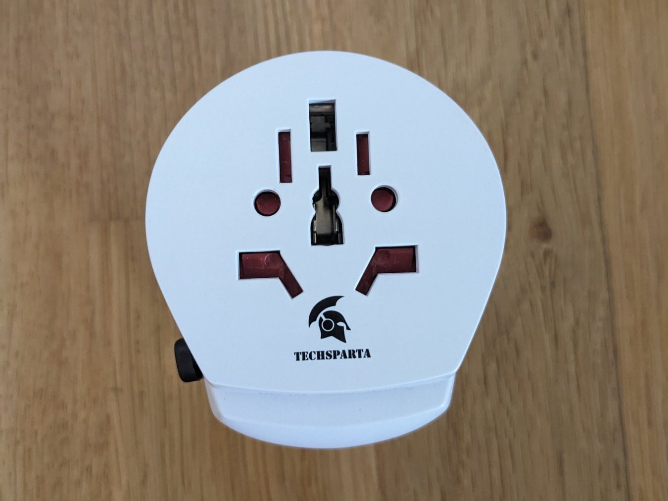 SKROSS Laufwerke & Adapter: Skross Techsparta Universal Travel Adapter plug – Gebraucht aus Zürich von mis_dg88