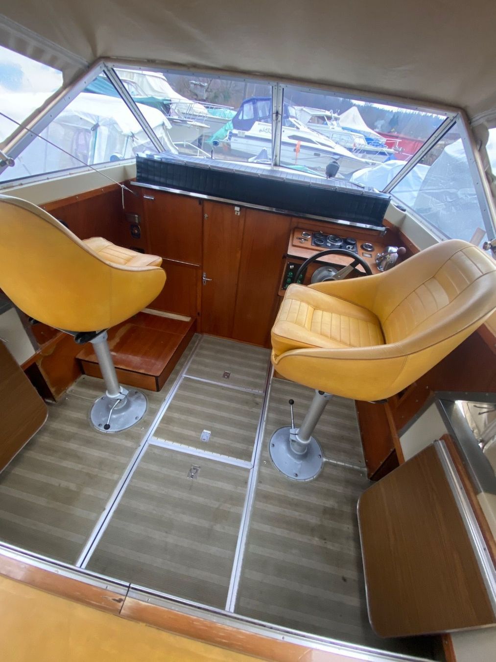 Windy Barche: Motorboot Windy 22 DC – Usato da Solothurn venduto da Eduka72 6