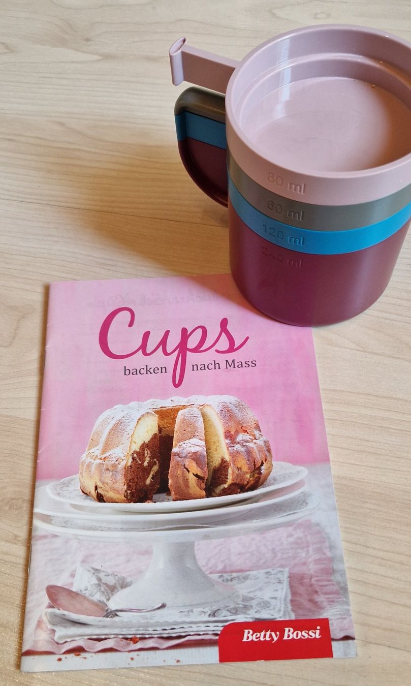 Betty Bossi Teglie da forno: Betty Bossi Cups - Backen nach Mass – Usato da Hämikon venduto da Pejuze