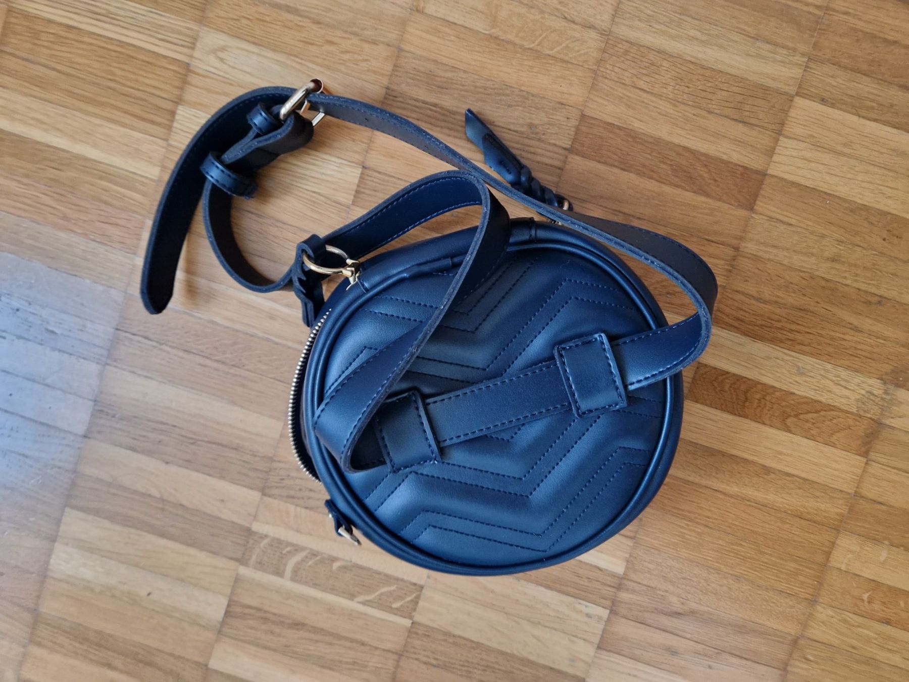 Borse da donna: Mini borsa/marsupio a tracolla – Nuovo (secondo la descrizione) da Agno venduto da siuxy 2
