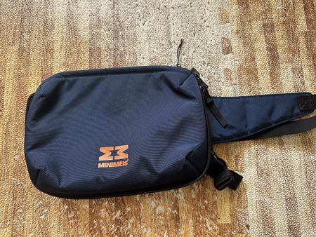 MINIMEIS Tasche blau neuwertig 45-60 Zeichen