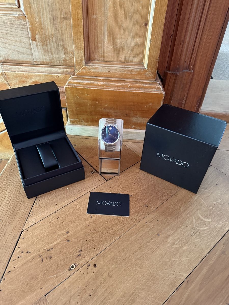 Movado Uhren: Movado Thin Classic Armbanduhr NEU – Neu und originalverpackt aus Schaffhausen von oscarstahelag