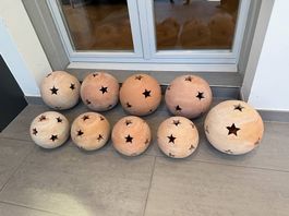 9 Dekokugeln mit Sternmotiv aus Ton, Balkon, Terrasse