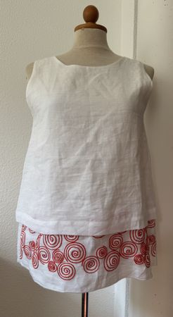 Top YC Whyci Milano blanc brodé rouge, T. 42 IT, lin coton