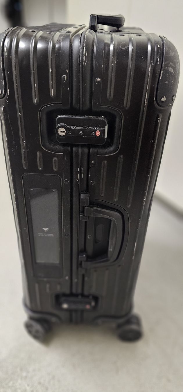Rimowa Valigie: Rimowa Stealth E- Tag Aluminium – Usato da Riedikon venduto da Winter21. 2